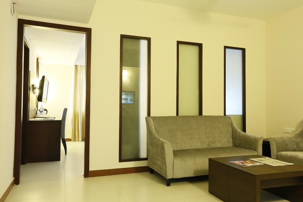 Hotel Moonlit Regency Thodupuzha Luaran gambar