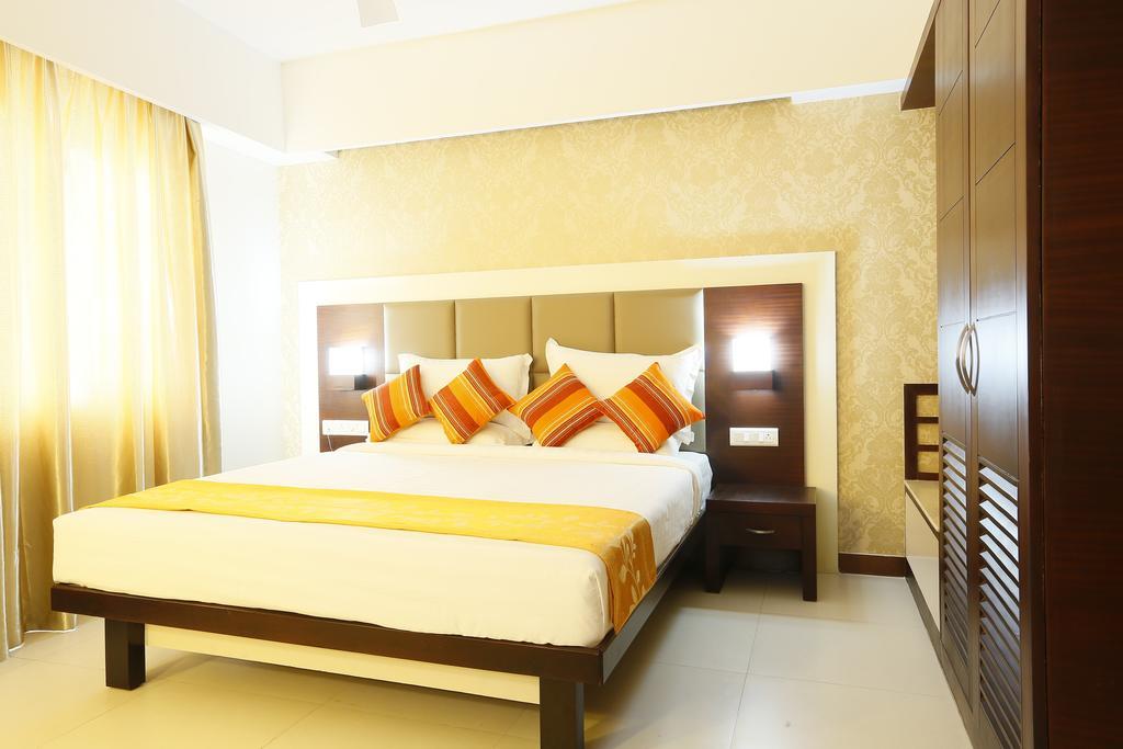 Hotel Moonlit Regency Thodupuzha Bilik gambar