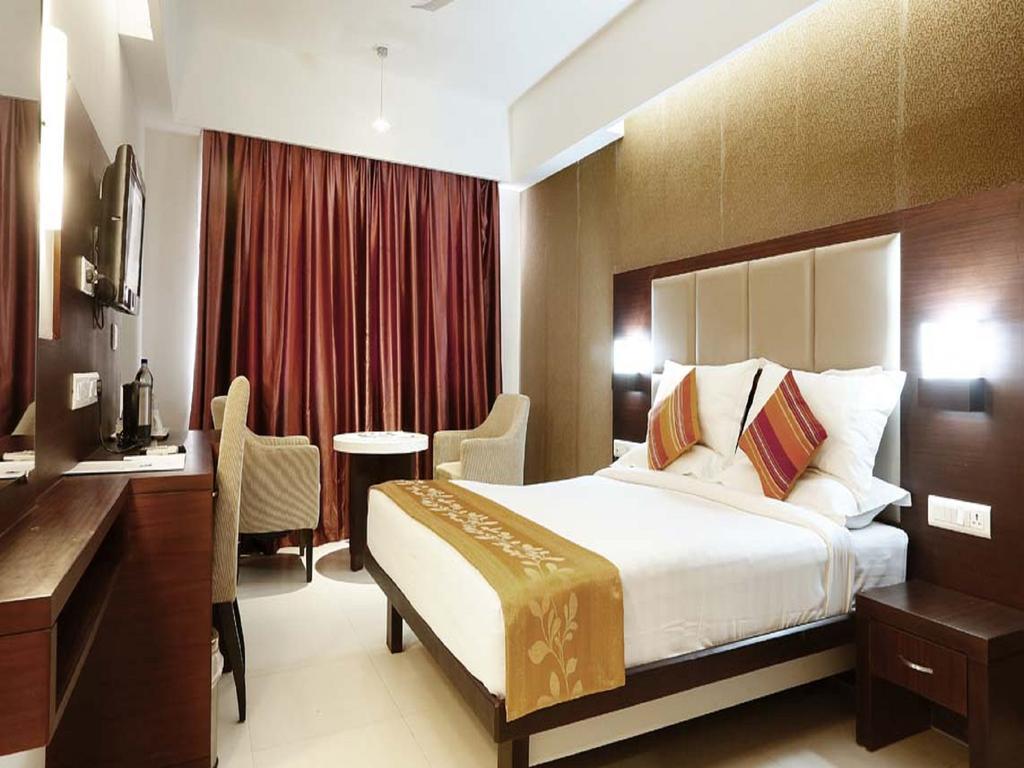 Hotel Moonlit Regency Thodupuzha Luaran gambar